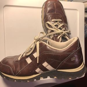 Sketchers Brown and Cream Colored Shoes Women Sz 8
